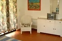 Tambora Beach Suites 拉斯特拉纳斯
